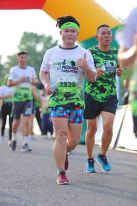 BIB: 2528
                            <button type="button" onclick="openModal(3642553)" class="btn btn-primary btn-sm float-right btn-popup" data-toggle="modal" data-target=".modal-high-quality">
                        <i class="fas fa-shopping-cart"></i> Add to Cart
                    </button>
                                            <button type="button" onclick="isThisMe(3642553, true)" class="btn btn-success btn-sm float-right btn-popup btn-isme hidden" data-toggle="tooltip" data-placement="bottom" title="นี่คือรูปของคุณใช่ไหม คลิกที่นี่เพื่อเอาเข้าอัลบั้ม">
                        <i class="fas fa-plus"></i> Add to album
                    </button>
                    <button type="button" onclick="isThisMe(3642553, false)" class="btn btn-warning btn-sm float-right btn-popup btn-isnotme hidden">
                        <i class="fas fa-ban"></i> Remove from album
                    </button>